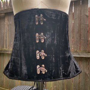 Dracula Clothing, Black Velvet, size 36 underbust corset